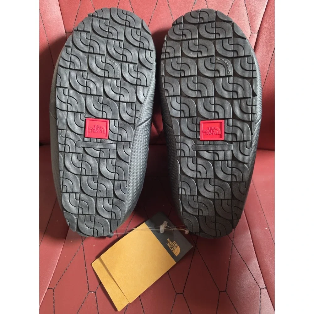 north face thermoball shoes women new size 9 US